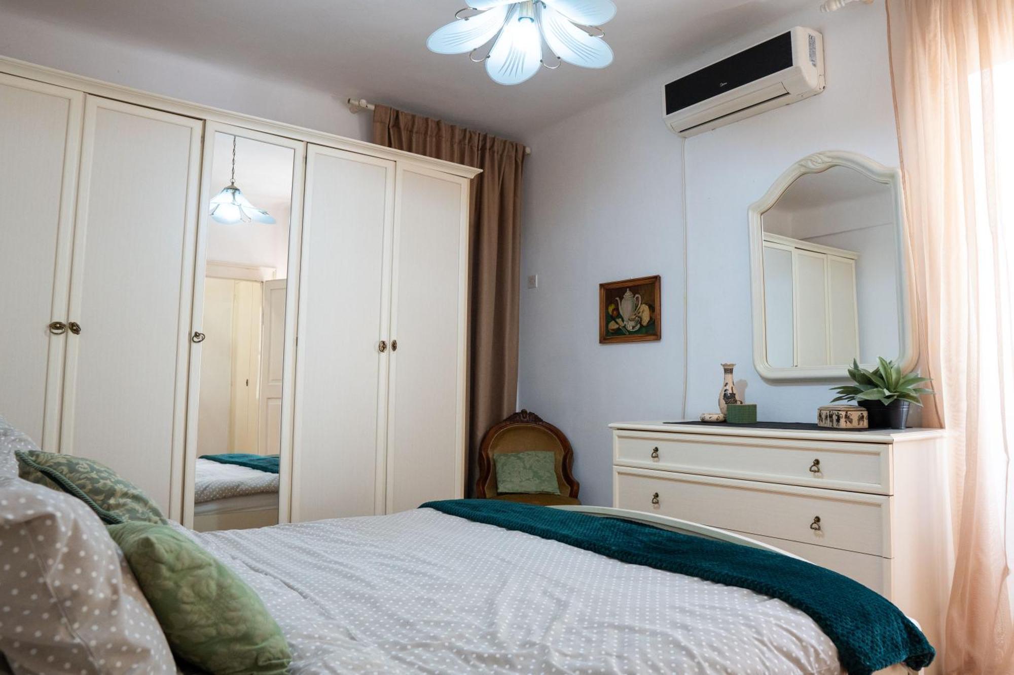 M&B Apartment Cattaro Esterno foto